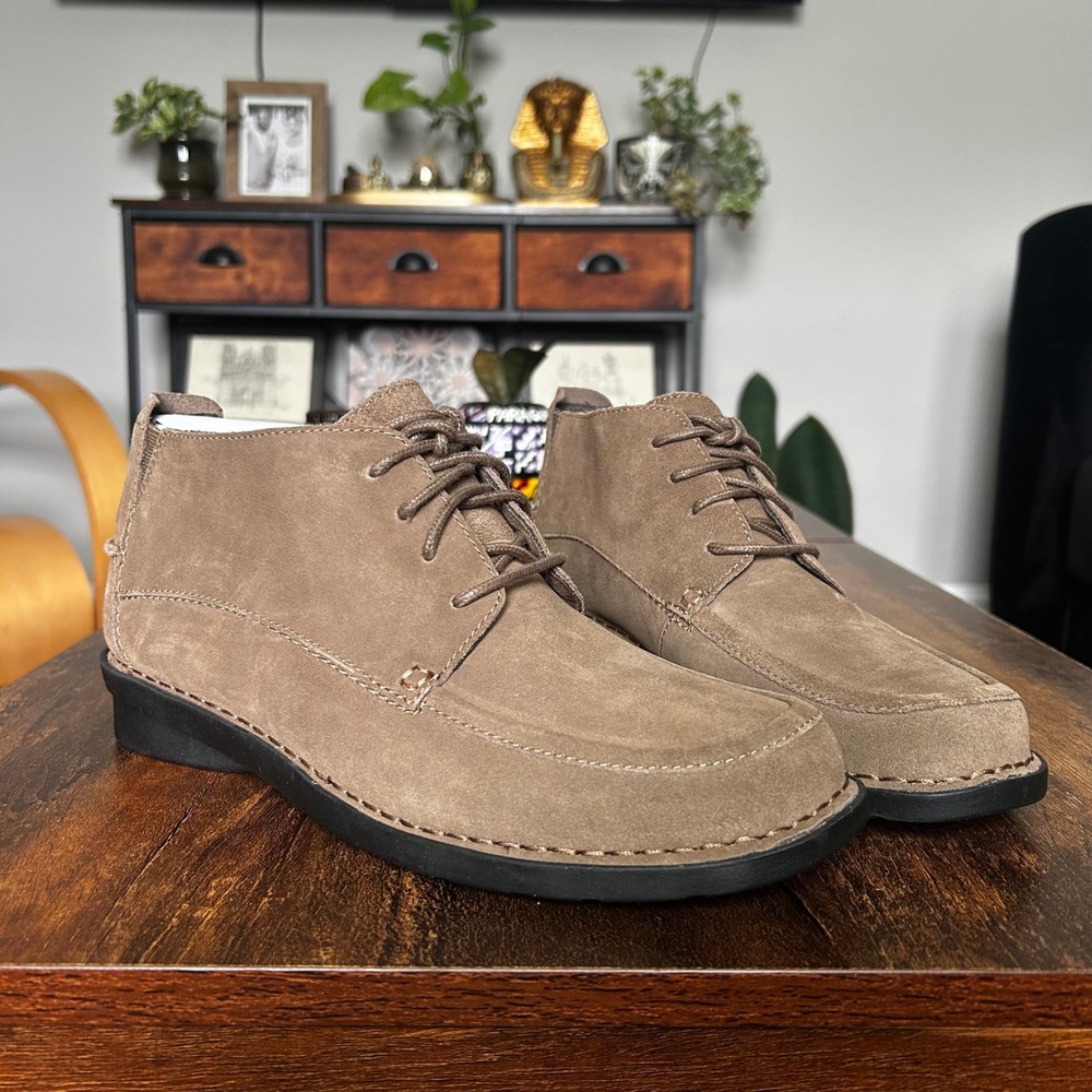 Clarks Nikki Class Taupe Suede Ankle Boots Womens 10 Wide‎ Chukka 26063003